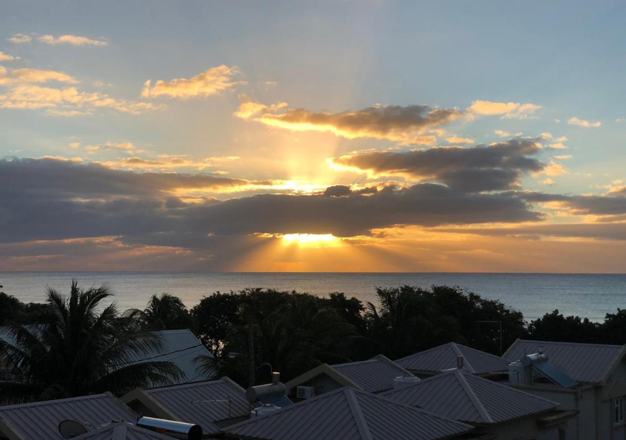 Frangipanier 2 Bedrooms Sea View Penthouse Trou aux Biches Luaran gambar